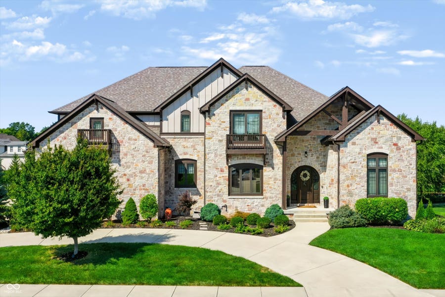 Property photo for 16740 Glen Way, Westfield, IN