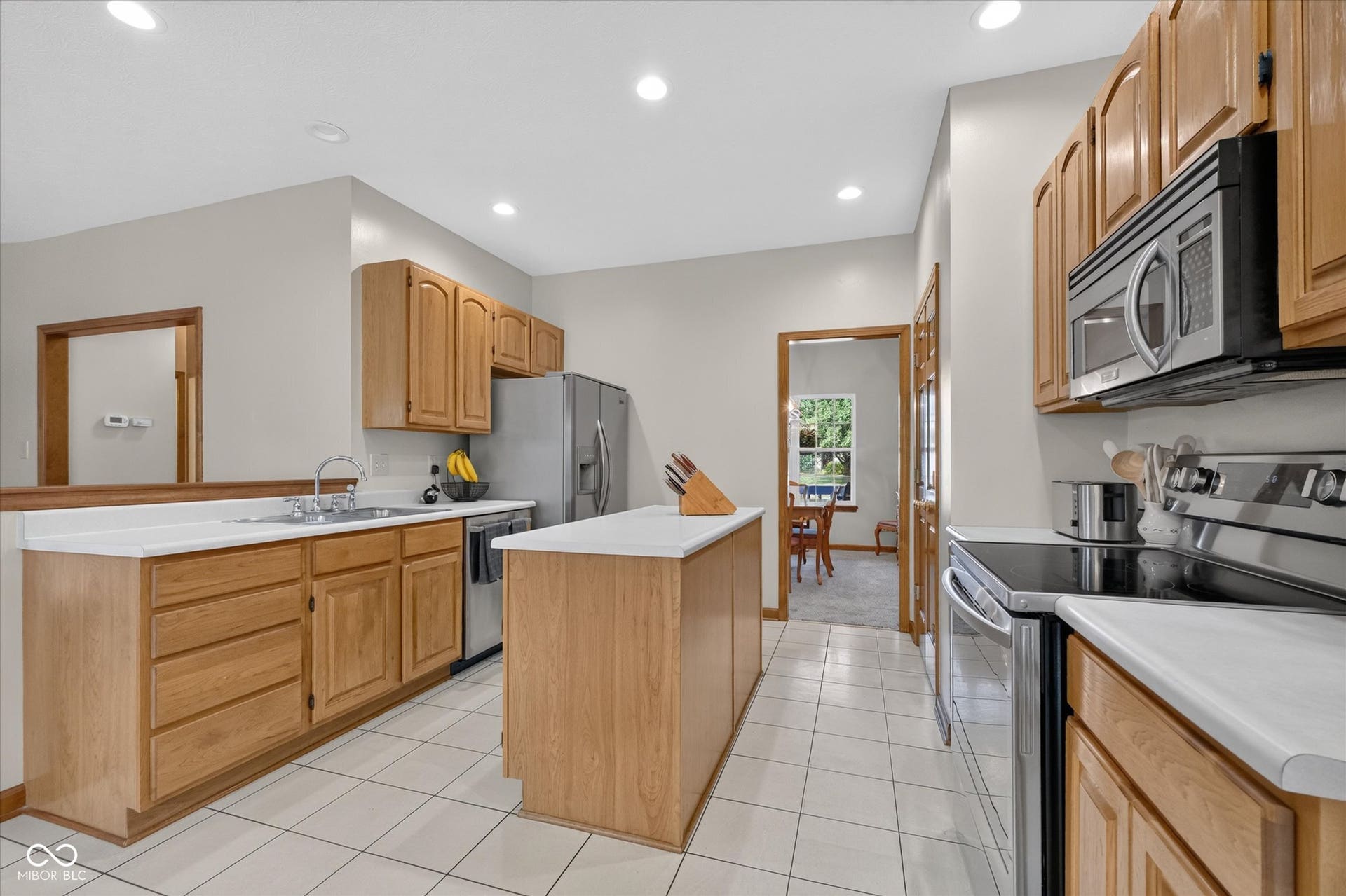 6781 Fieldstream Drive, Plainfield, IN 46168
