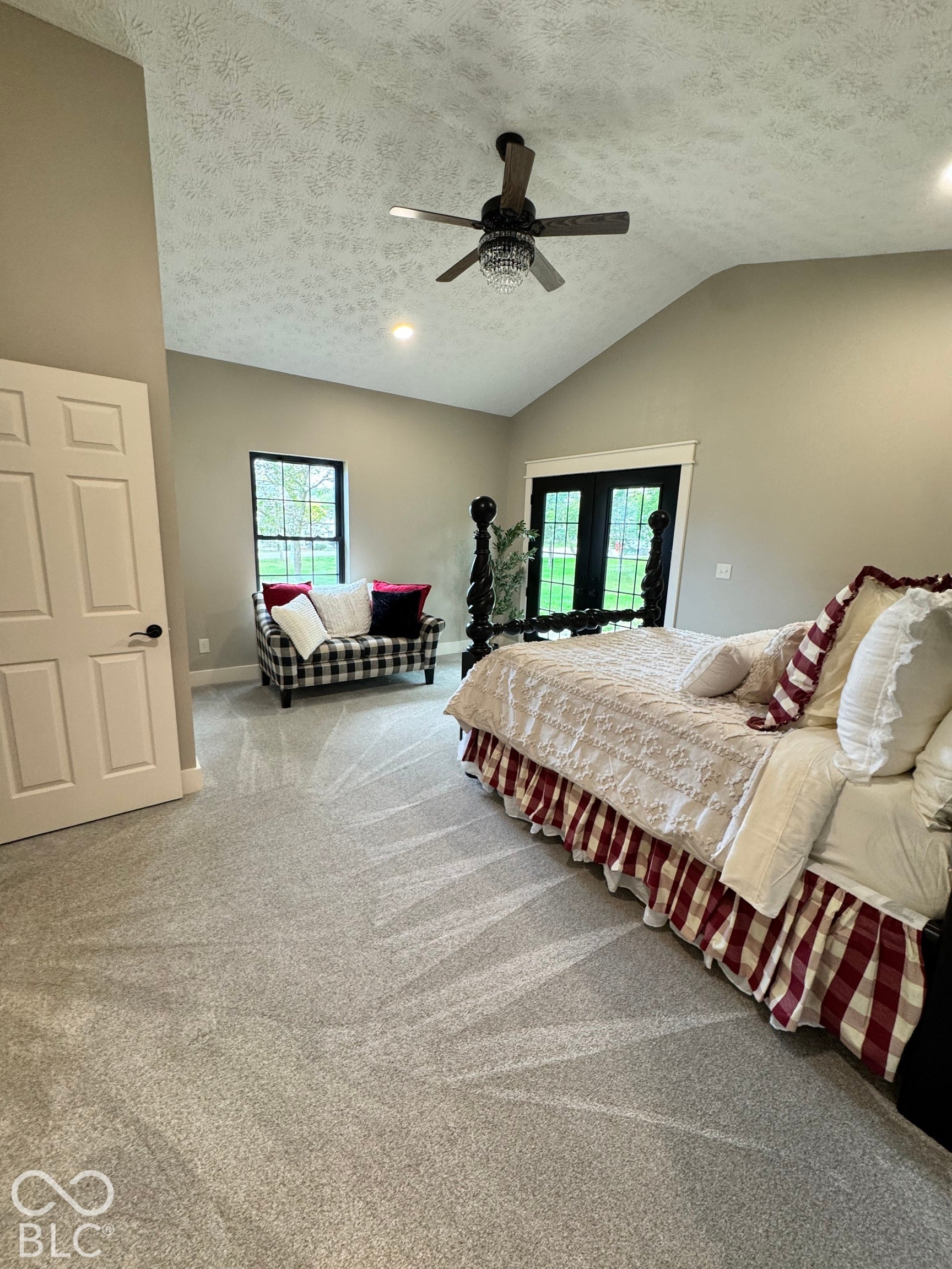 2 E Franklin Street, Saint Paul, IN 47272