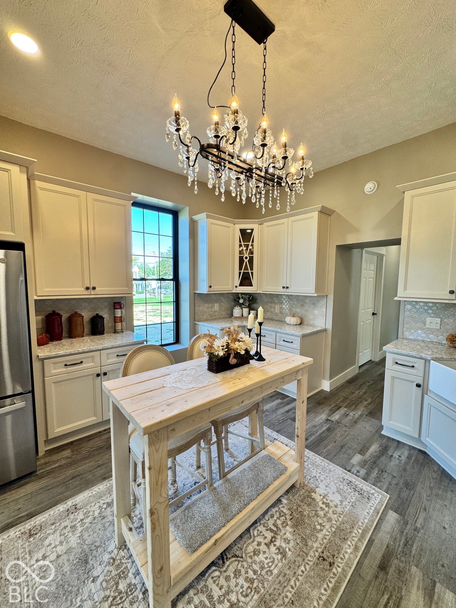 2 E Franklin Street, Saint Paul, IN 47272
