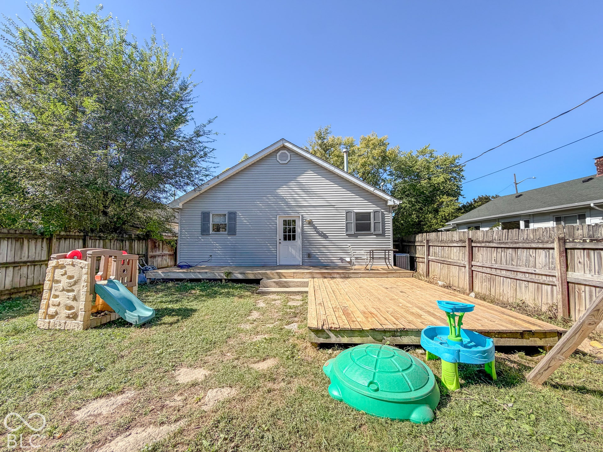 2119 Home Avenue, Columbus, IN 47201