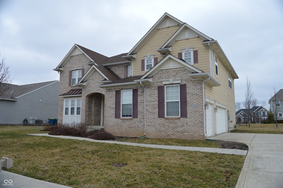 Property photo for 2582 Wineland Creek Drive, Carmel, IN