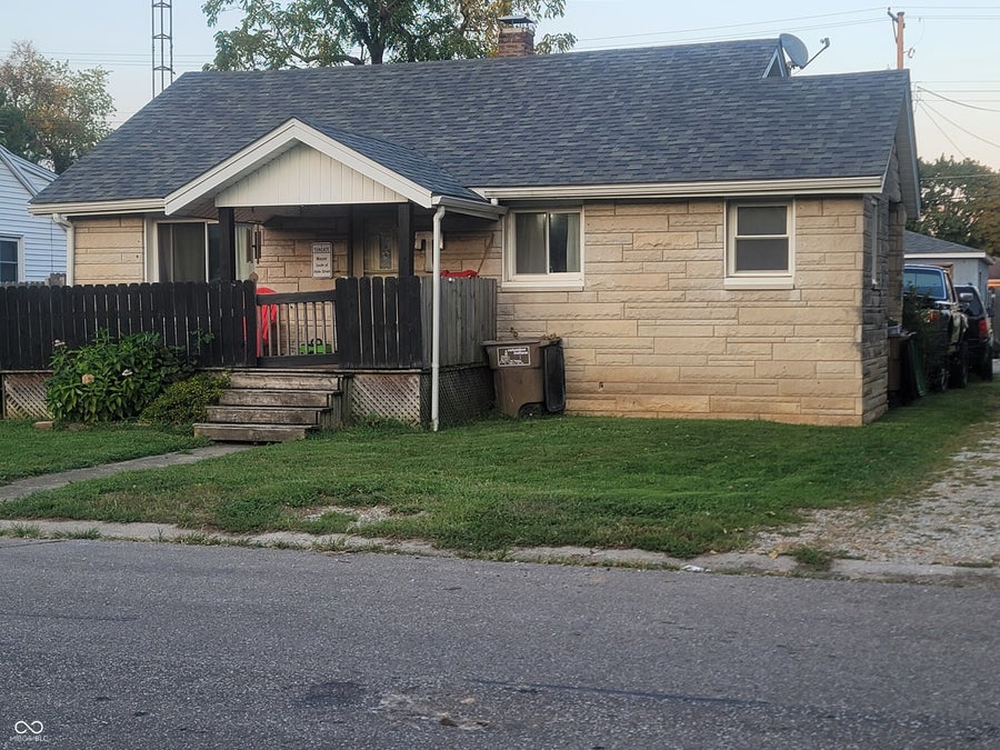 Property photo for 121 Jones Street, Columbus, IN