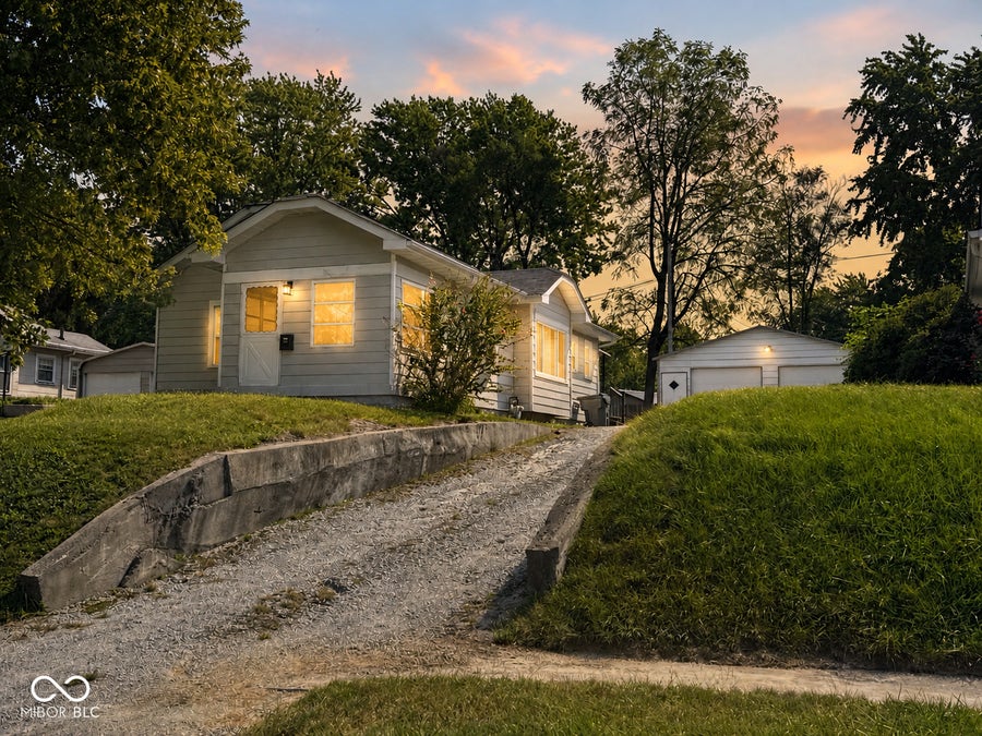 Property photo for 241 Ringwood Way, Anderson, IN