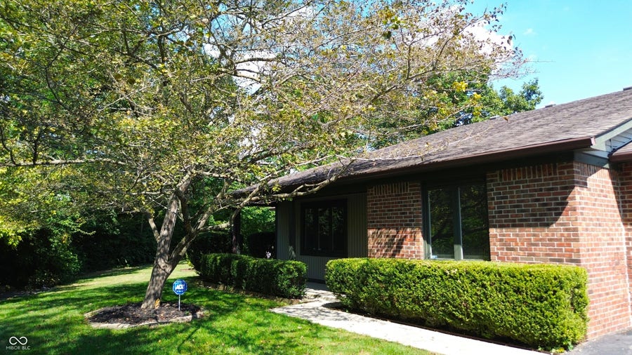 Property photo for 2580 N Willow Way, Indianapolis, IN