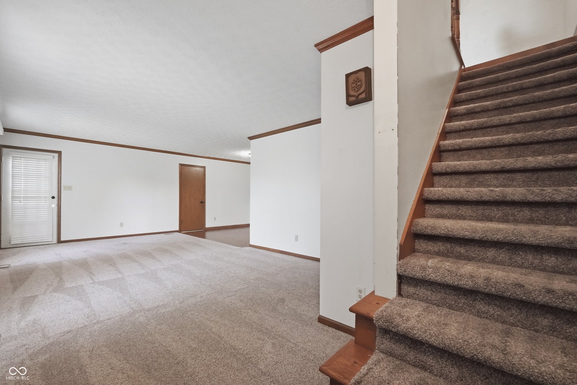 6249 Apache Drive, Indianapolis, IN 46254 6249 Apache Drive, Indianapolis, IN 46254