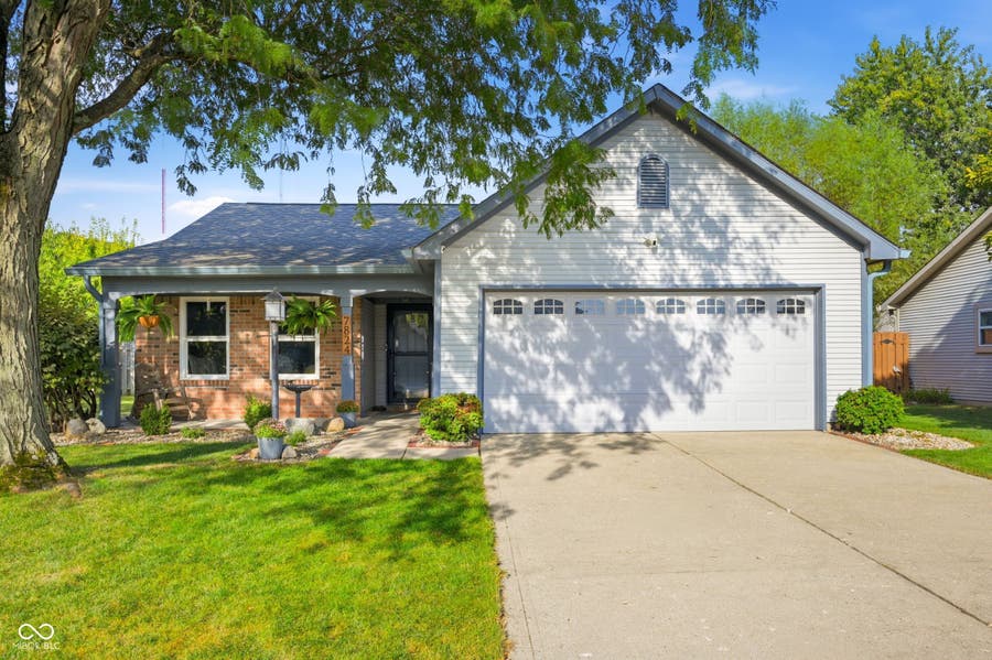 Property photo for 7824 Harcourt Springs Court, Indianapolis, IN