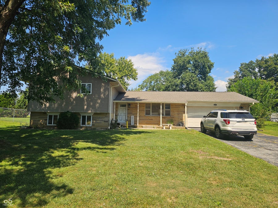 Property photo for 6302 W Loretta Drive, Indianapolis, IN