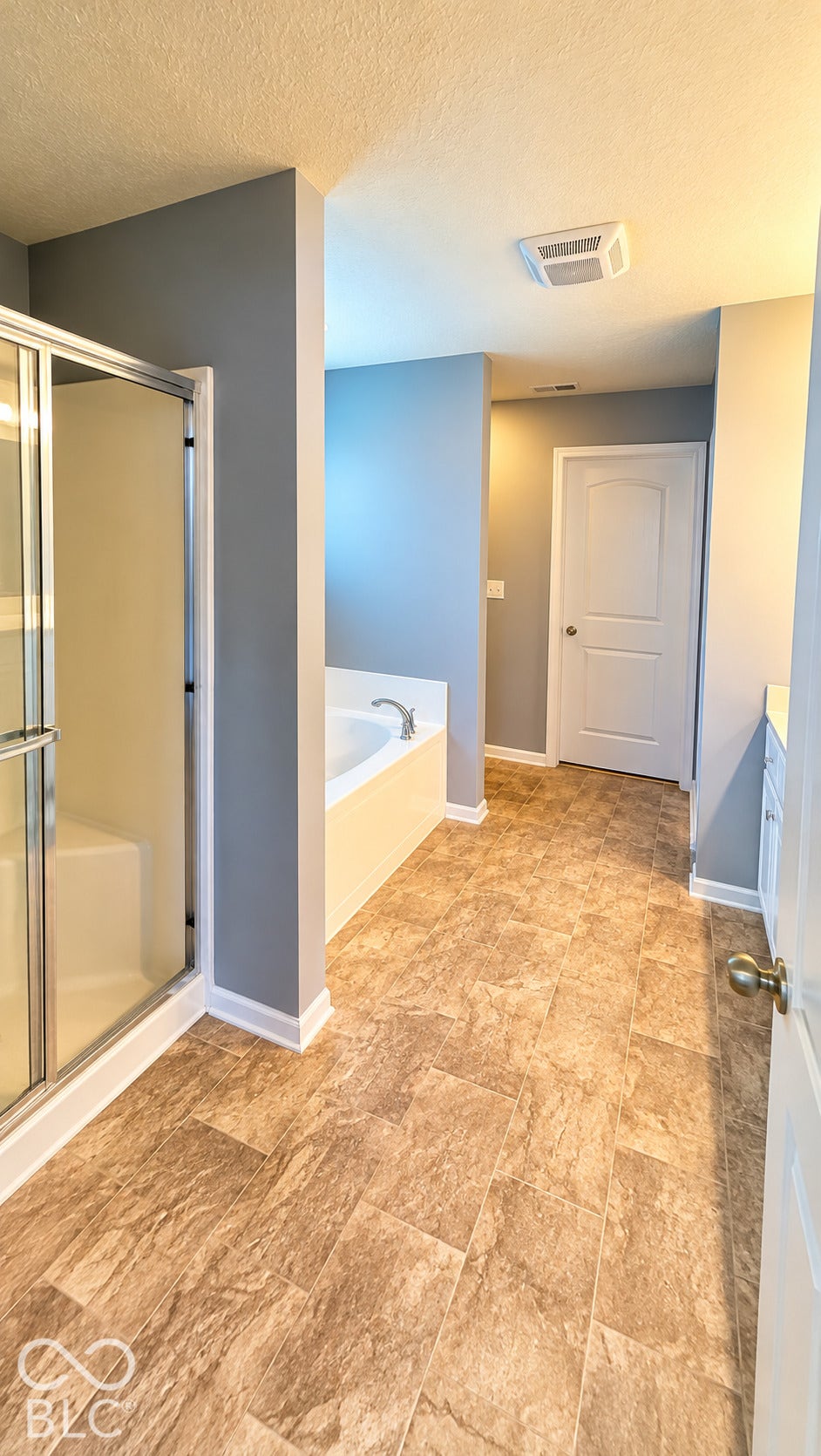 2909 Pointe Bay Road, Indianapolis, IN 46229