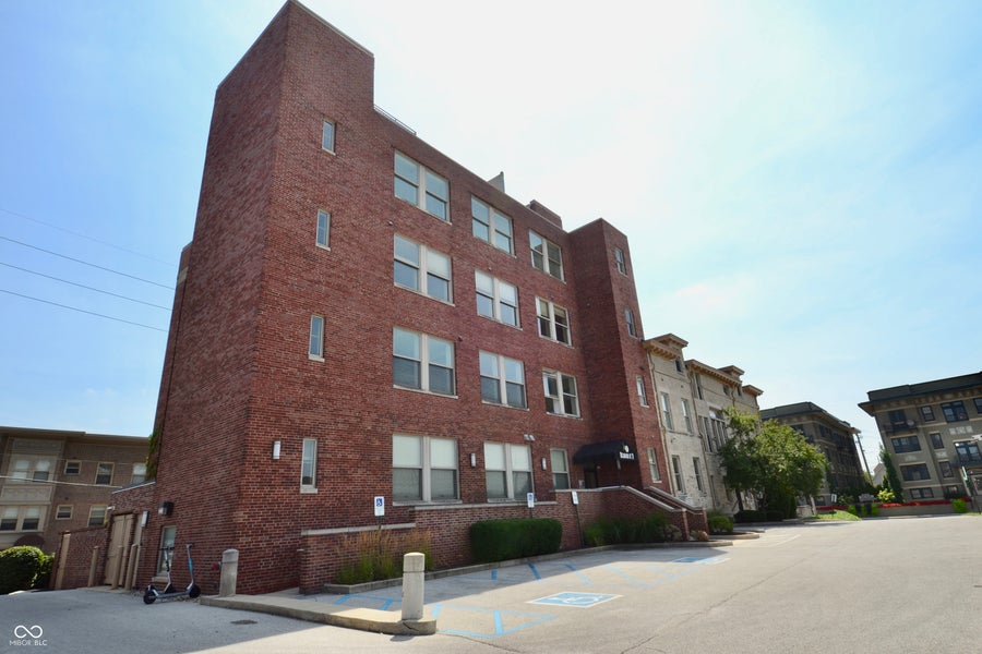 Property photo for 2105 N Meridian Street, Indianapolis, IN