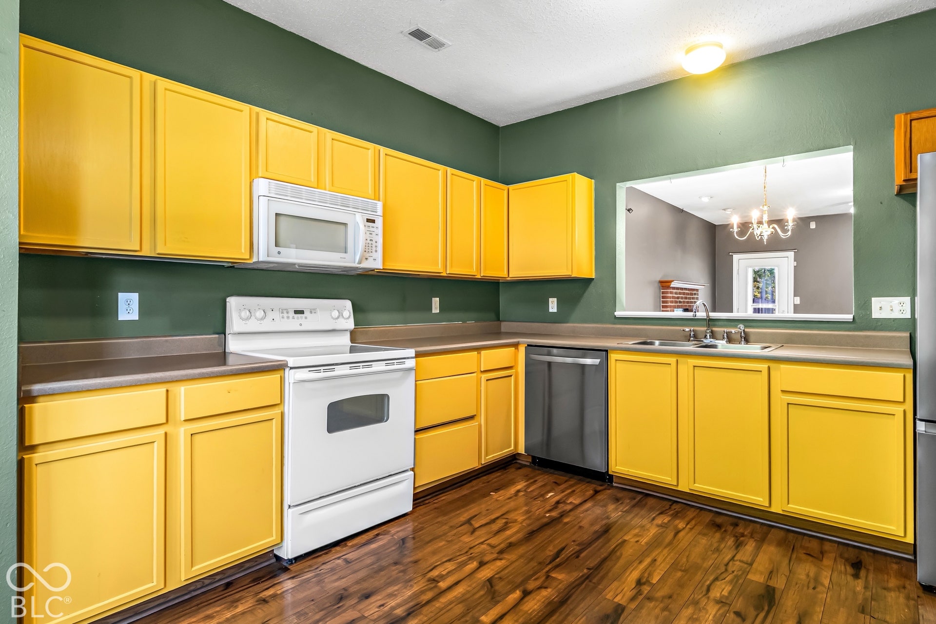 7841 Meadow Rue Road, Noblesville, IN 46062