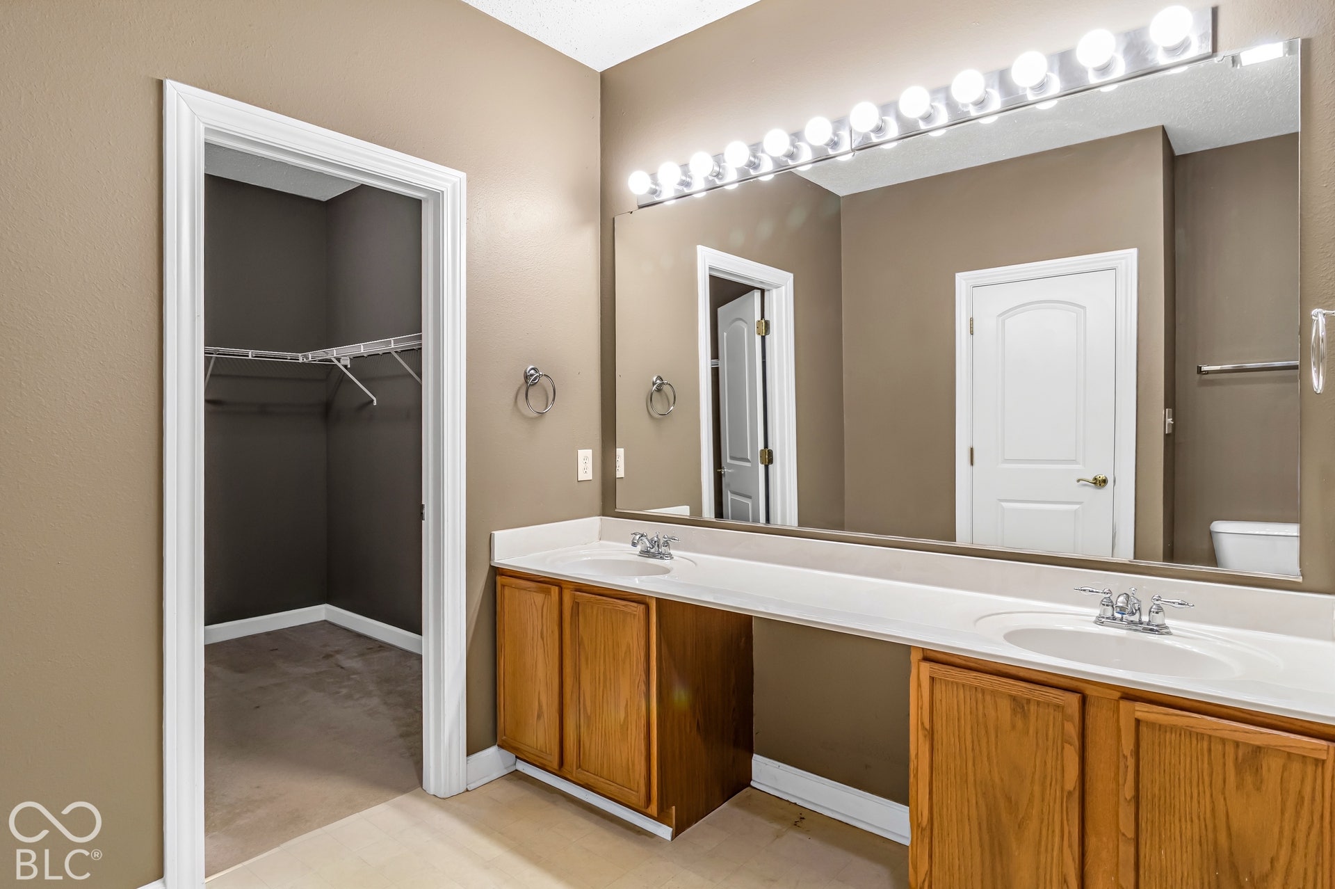 7841 Meadow Rue Road, Noblesville, IN 46062