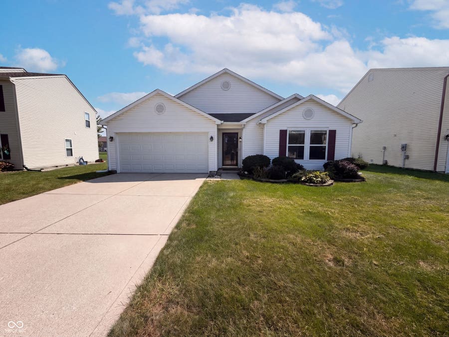 Property photo for 14301 Weeping Cherry Drive, Fishers, IN