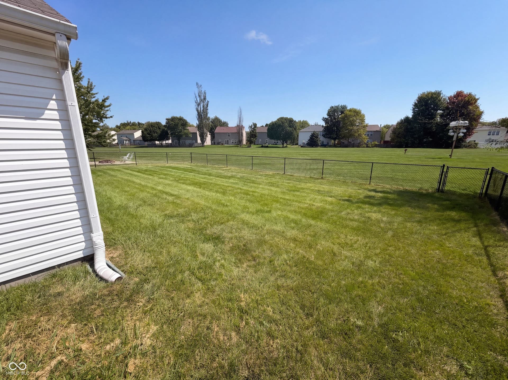 14301 Weeping Cherry Drive, Fishers, IN 46038 14301 Weeping Cherry Drive, Fishers, IN 46038