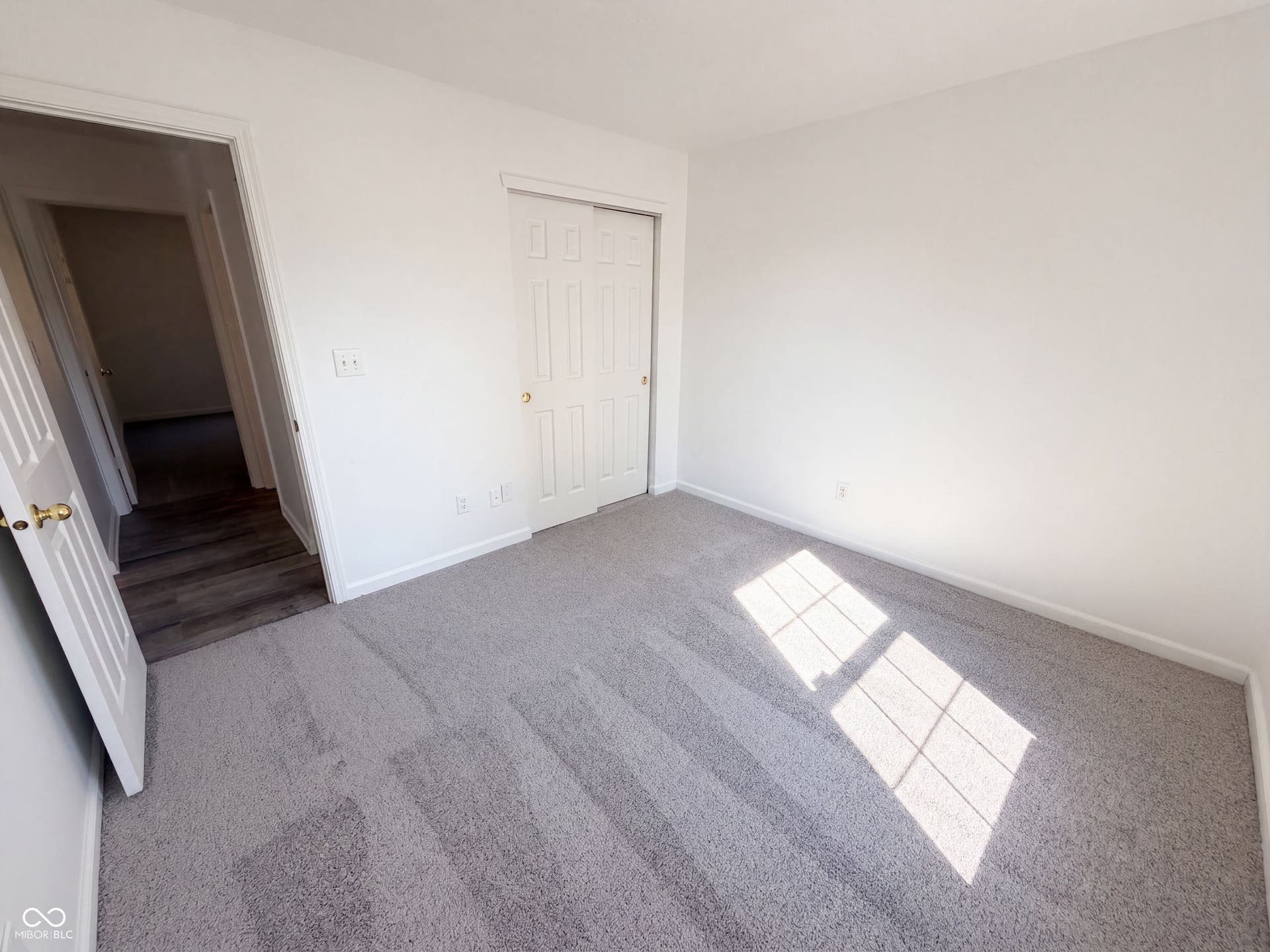 2018 Oakbrooke Court, Avon, IN 46123 2018 Oakbrooke Court, Avon, IN 46123