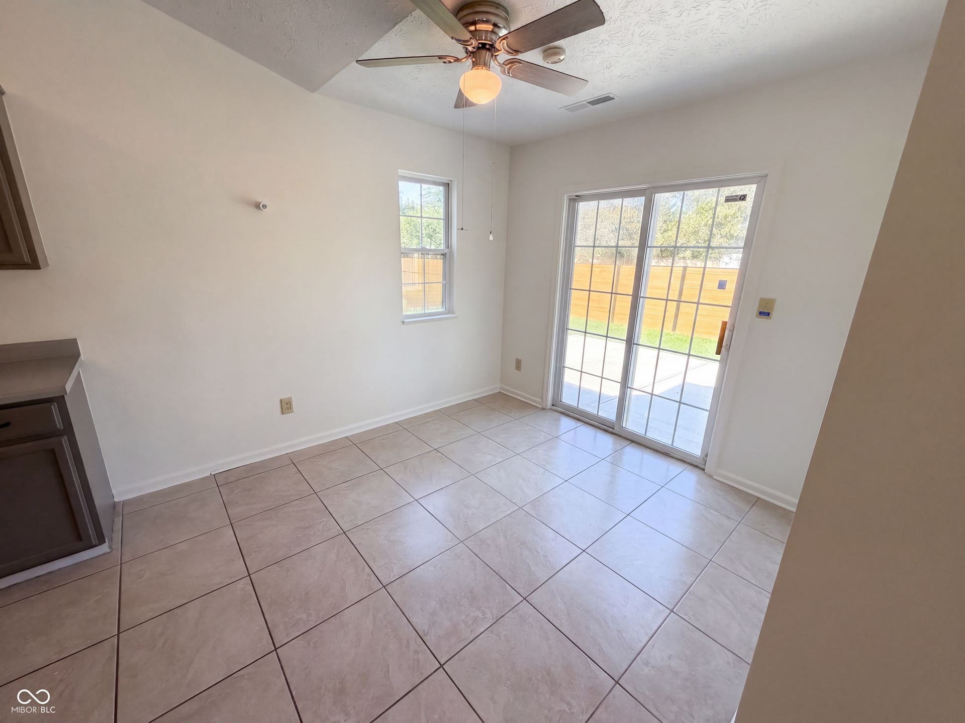 2018 Oakbrooke Court, Avon, IN 46123 2018 Oakbrooke Court, Avon, IN 46123