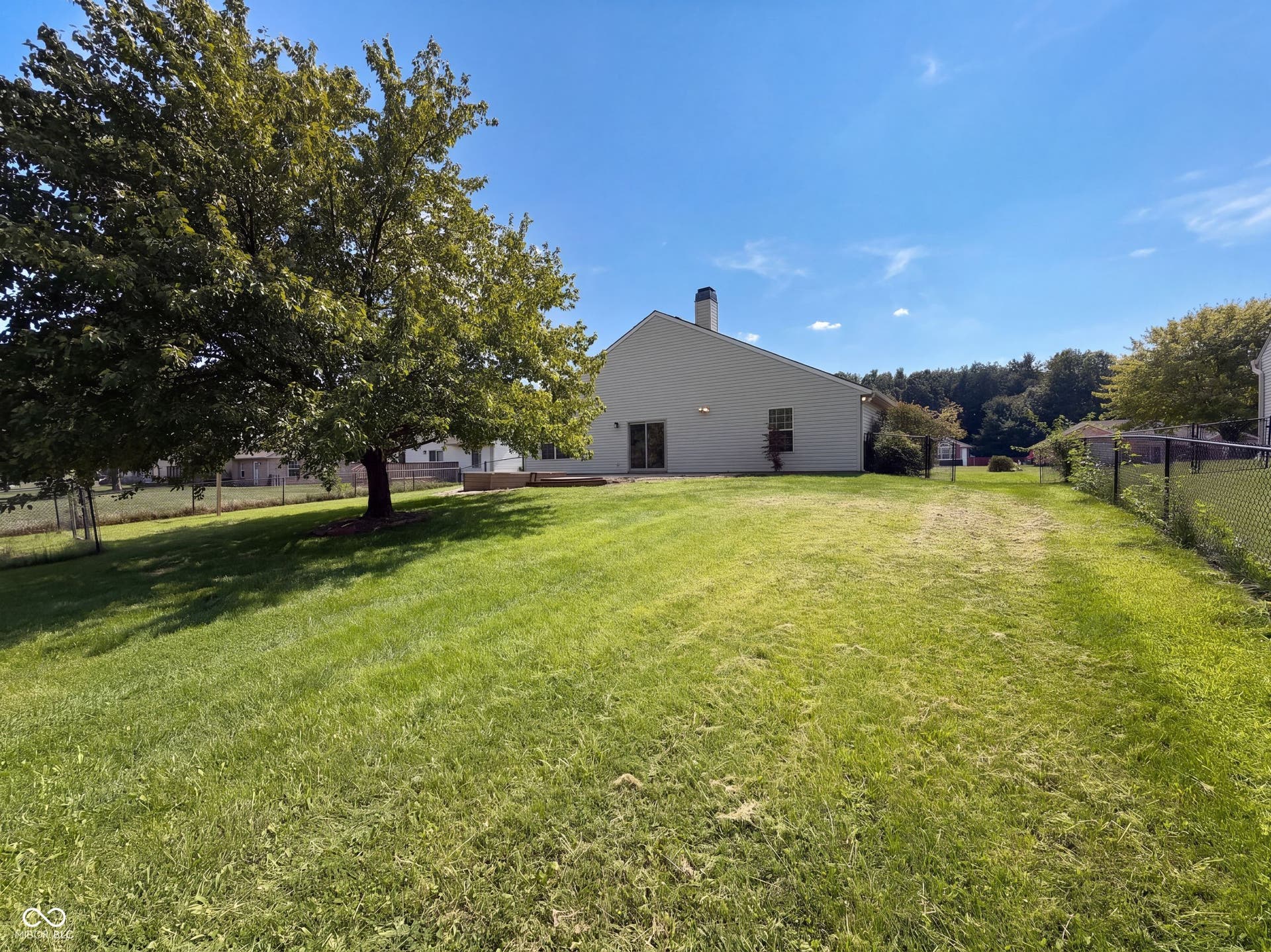 10048 Ironway Drive, Indianapolis, IN 46239