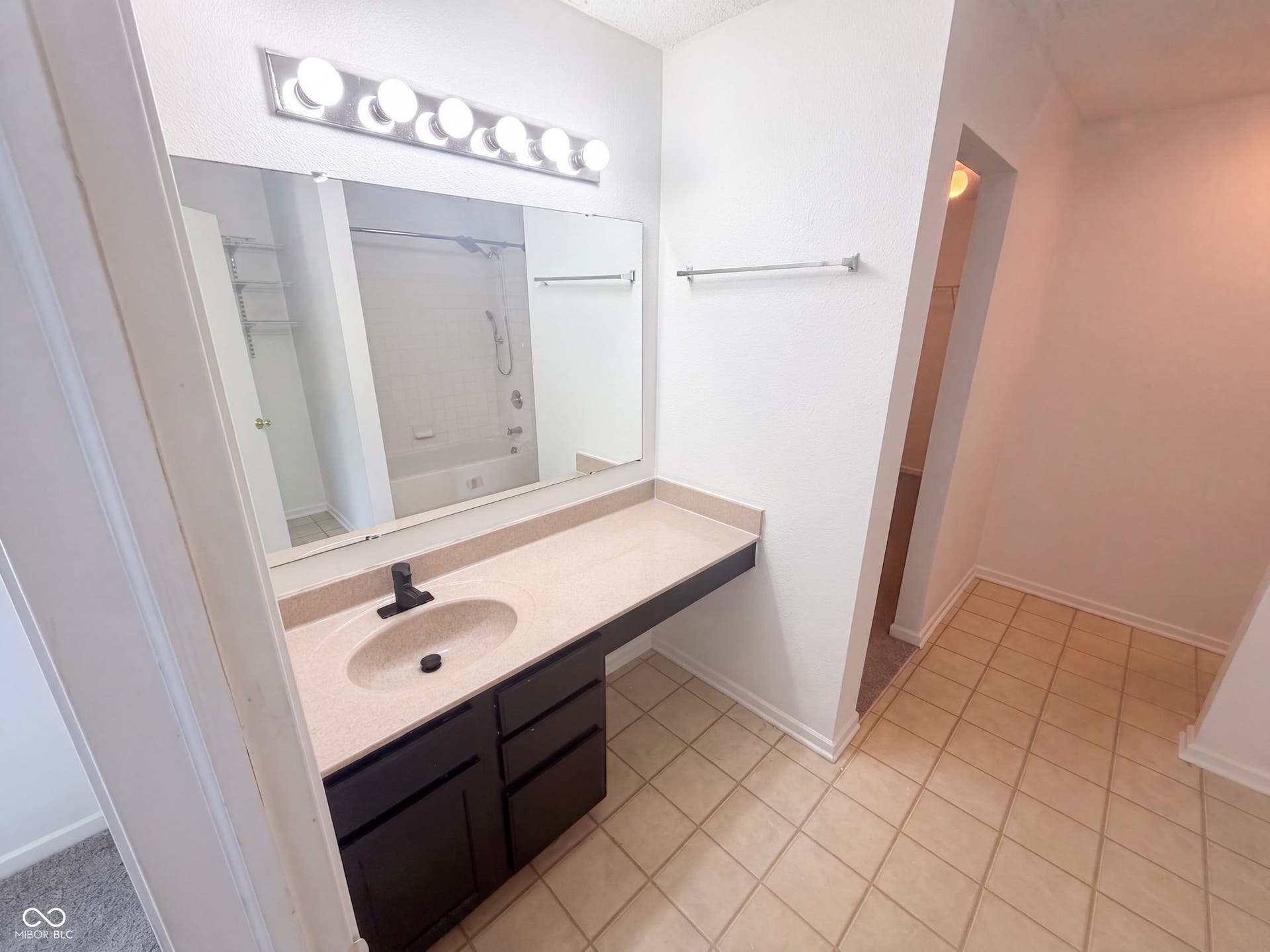 15294 Clear Street, Noblesville, IN 46060 15294 Clear Street, Noblesville, IN 46060