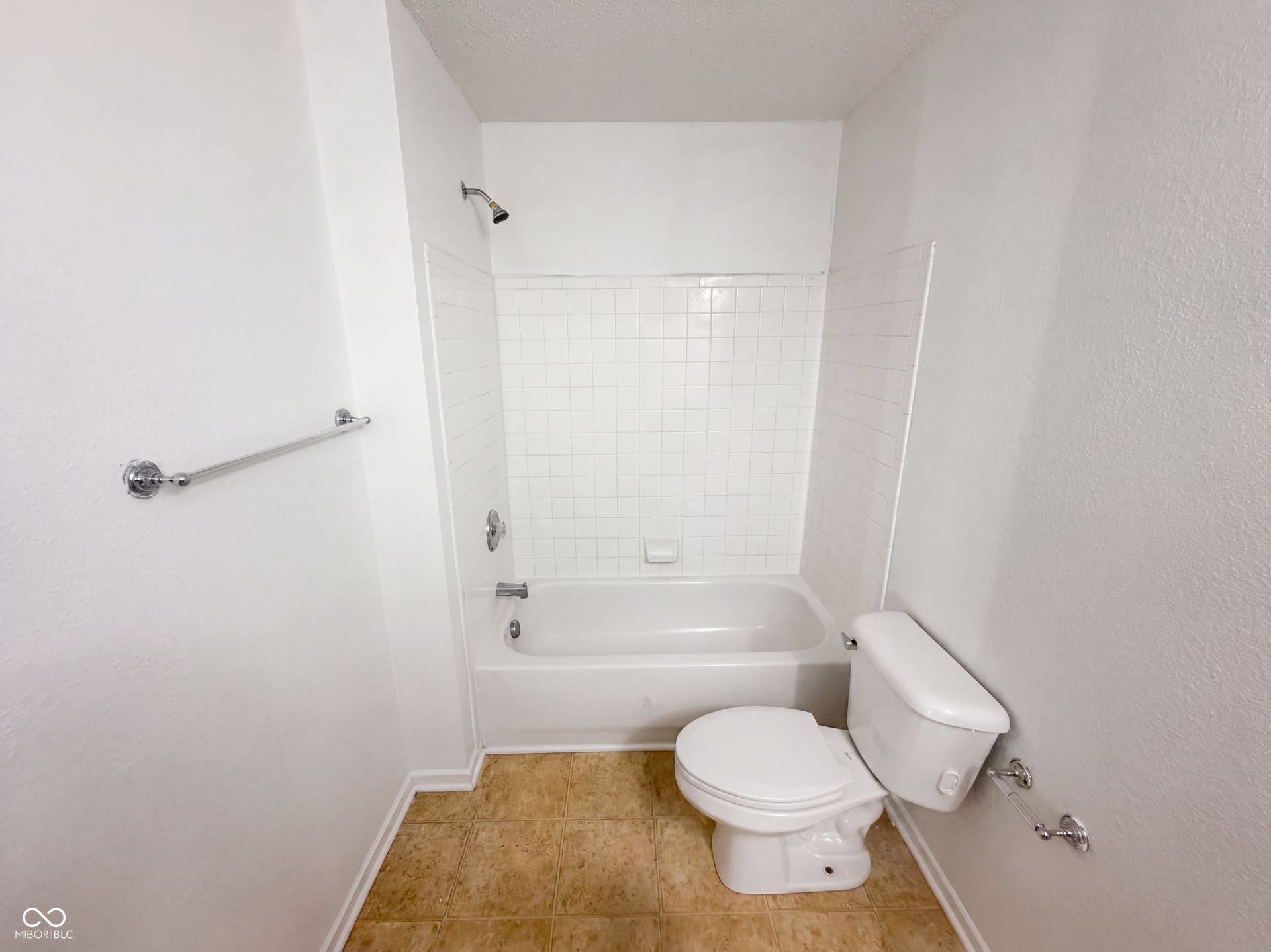 15294 Clear Street, Noblesville, IN 46060 15294 Clear Street, Noblesville, IN 46060