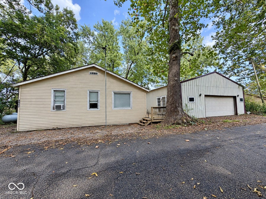 Property photo for 4942 W 1200 S, Covington, IN
