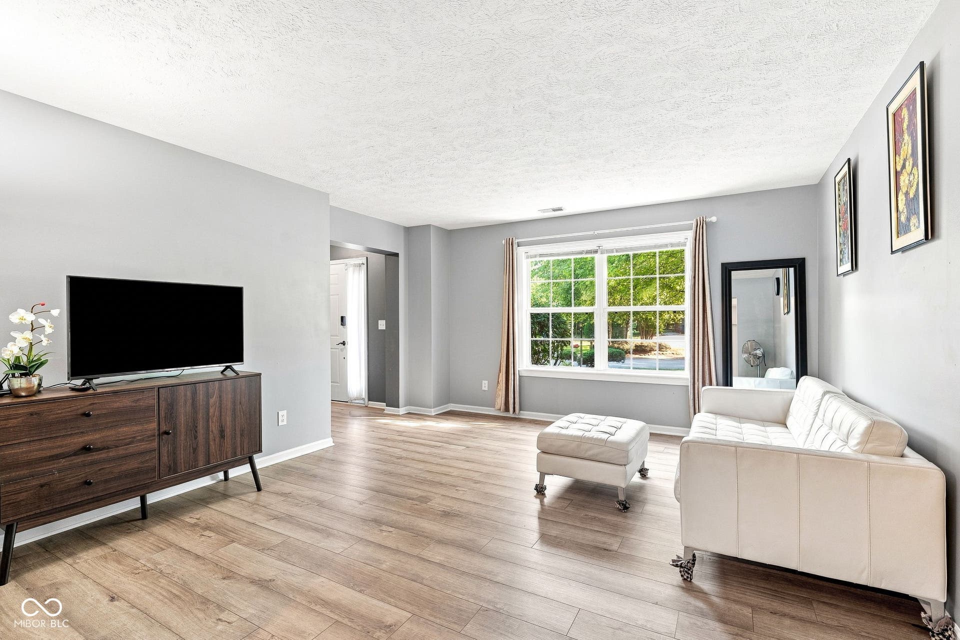 Formal living room