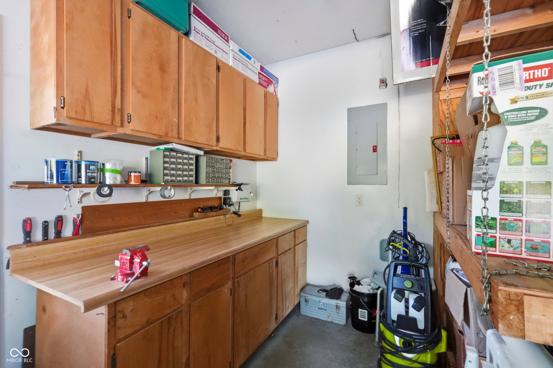 4182 Millstream Road, Greenwood, IN 46143