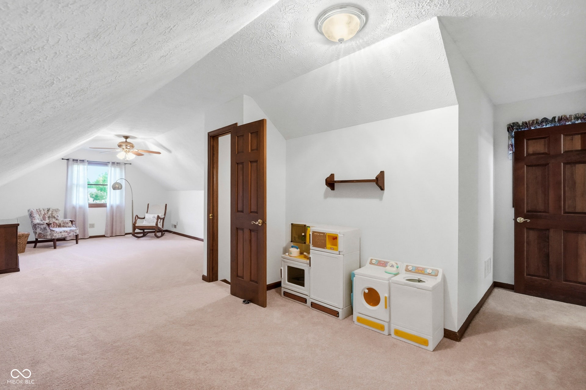 4182 Millstream Road, Greenwood, IN 46143