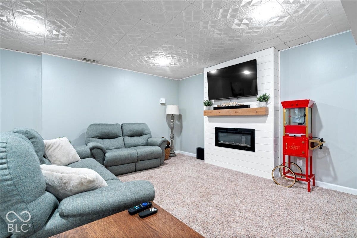 10774 Brixton Lane, Fishers, IN 46037