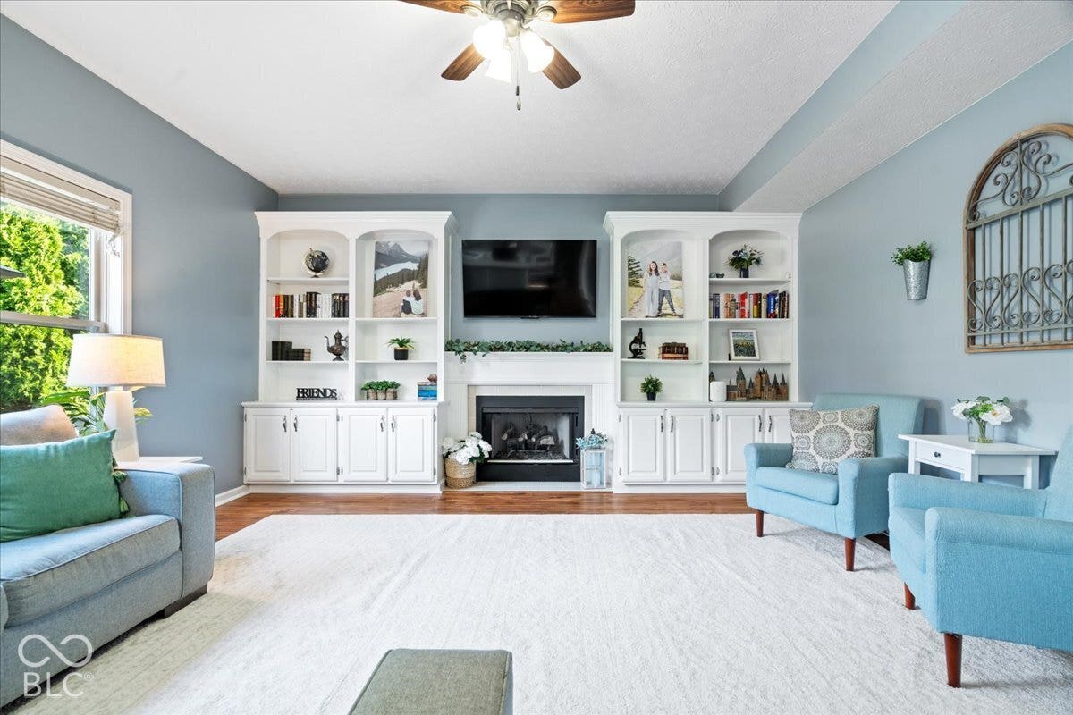 10774 Brixton Lane, Fishers, IN 46037
