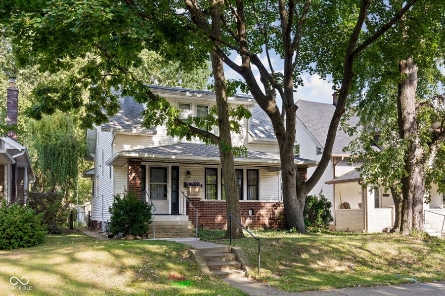 Property photo for 505 N Dequincy Street, Indianapolis, IN