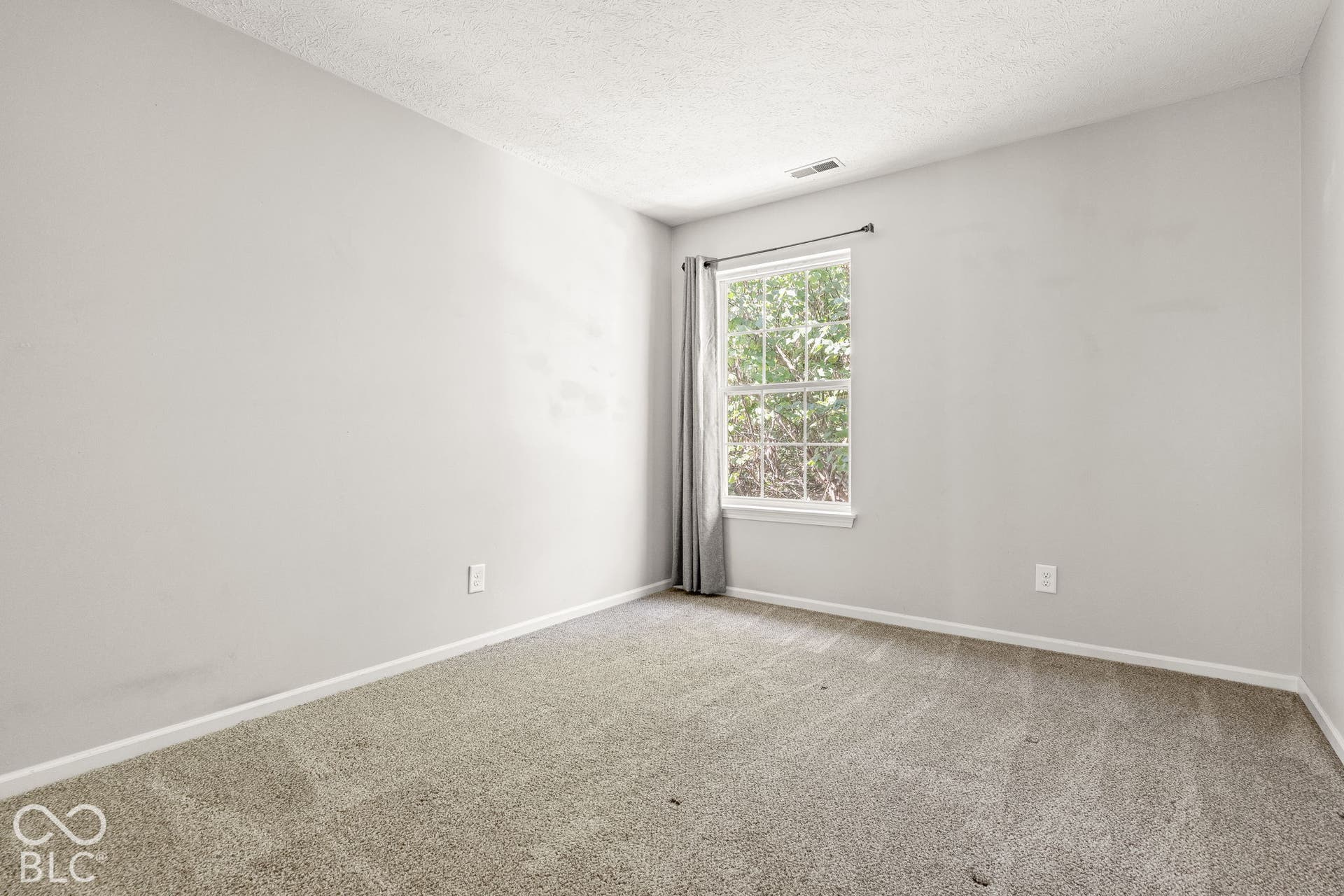 11456 Wilderness Trail, Fishers, IN 46038
