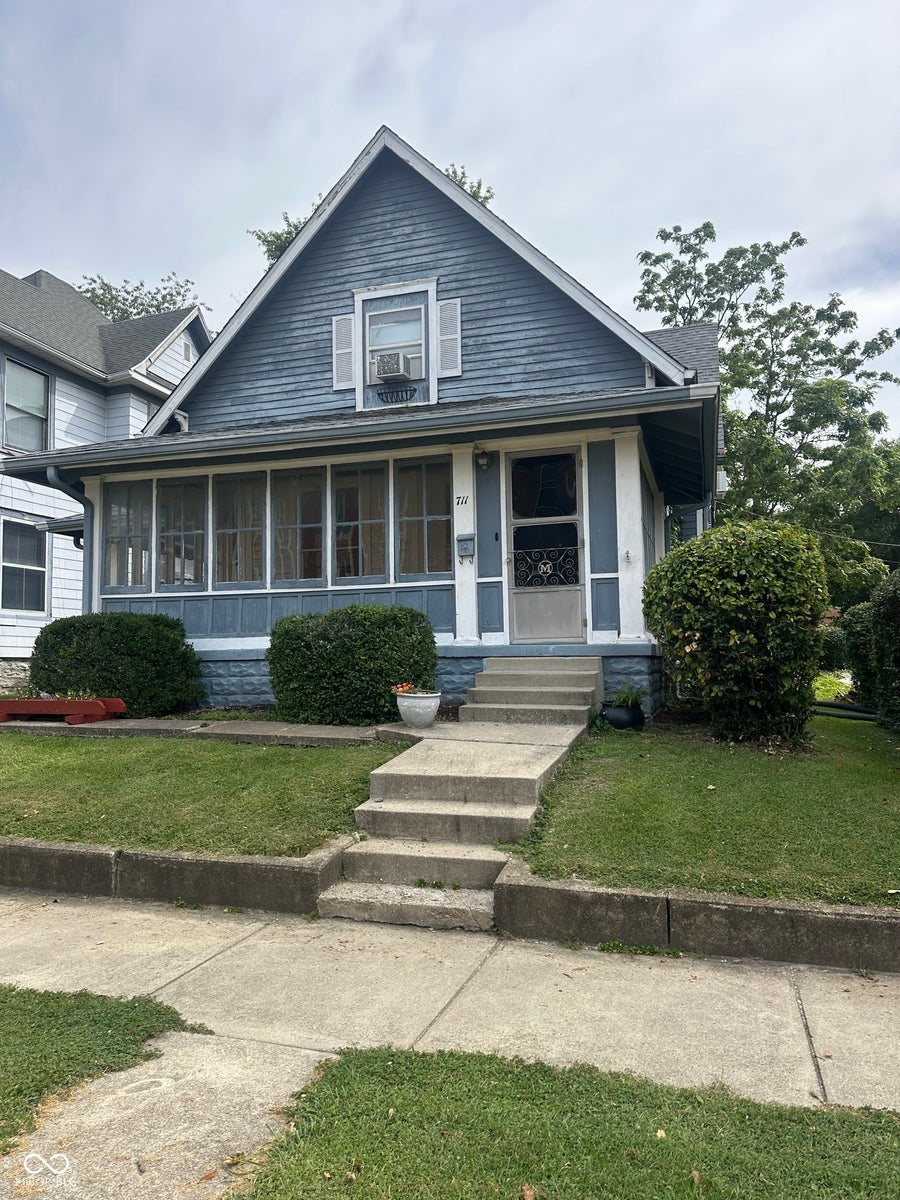 Property photo for 711 S Locust Street, Greencastle, IN
