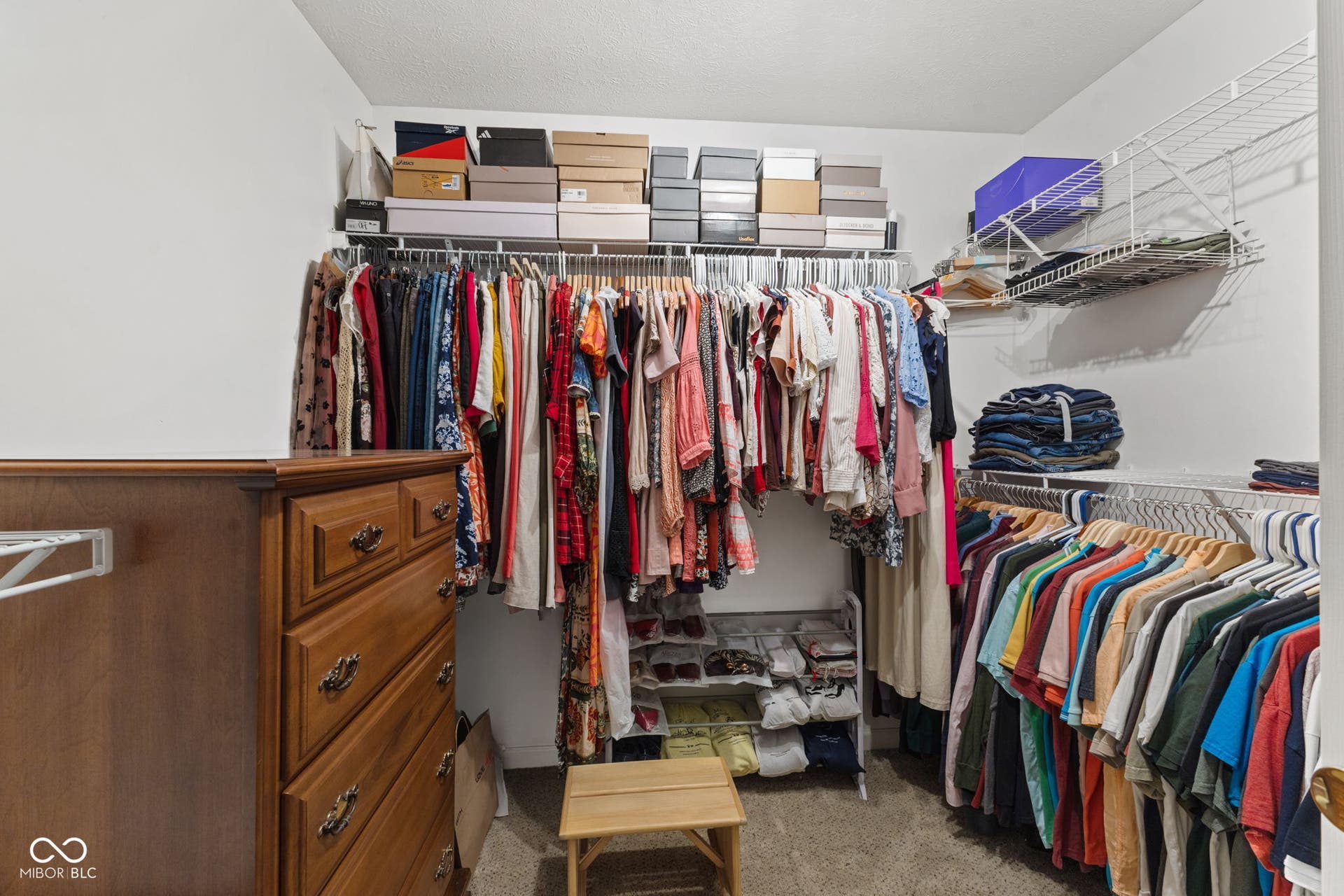 3020 Shadow Lake Drive, Indianapolis, IN 46217