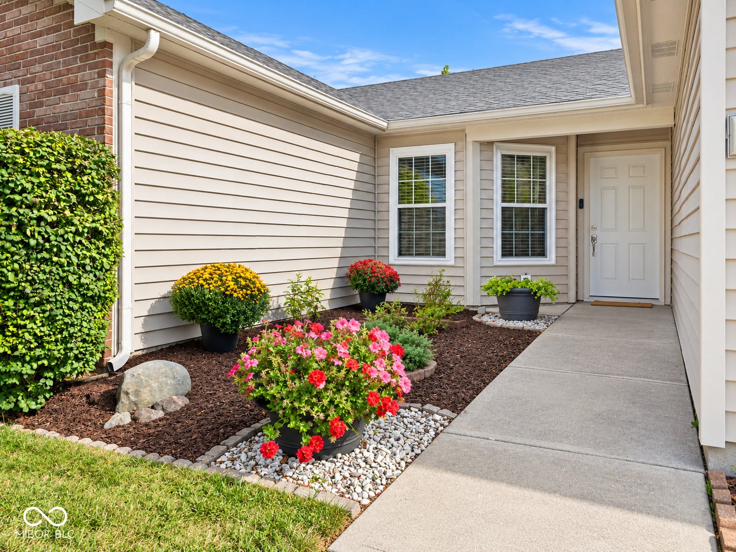 3020 Shadow Lake Drive, Indianapolis, IN 46217