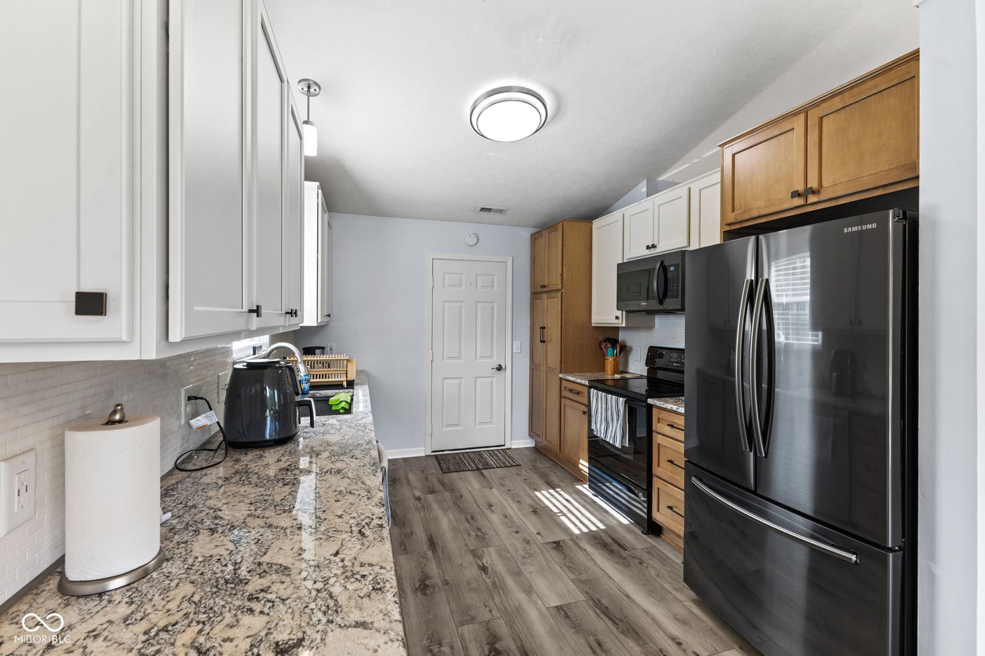 3020 Shadow Lake Drive, Indianapolis, IN 46217