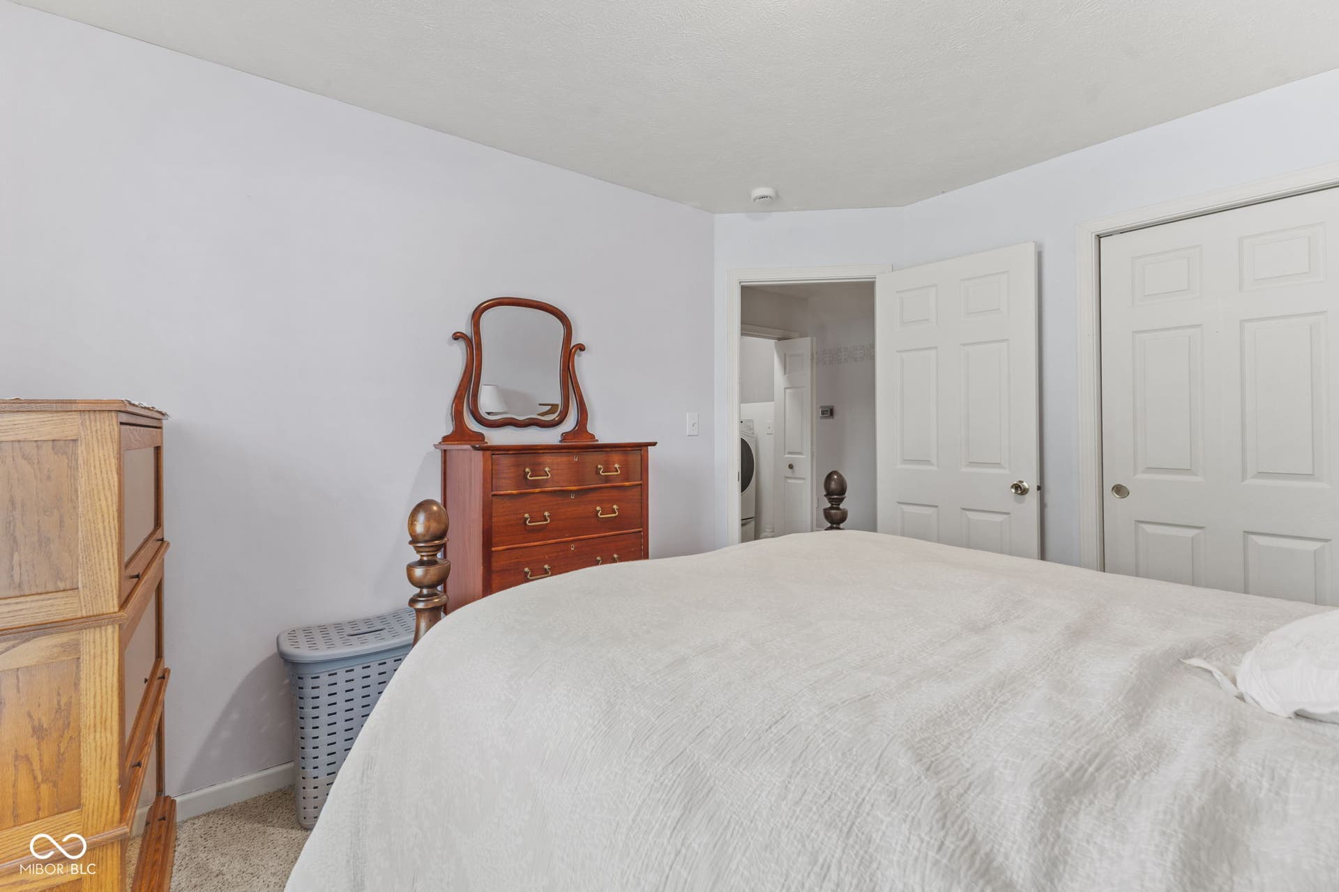 3020 Shadow Lake Drive, Indianapolis, IN 46217