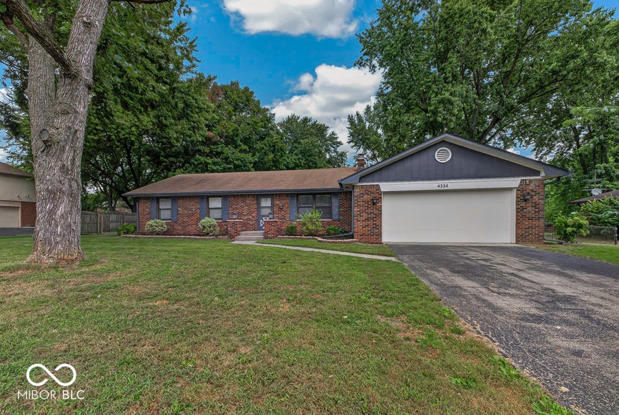 Property photo for 4334 W Fairview Road, Greenwood, IN