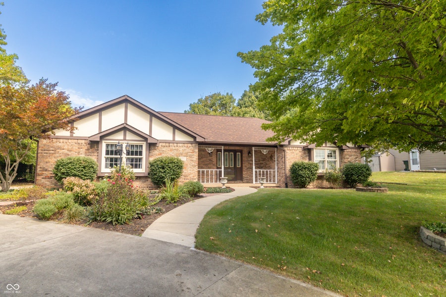 Property photo for 2460 E Hickory Boulevard, Greenfield, IN