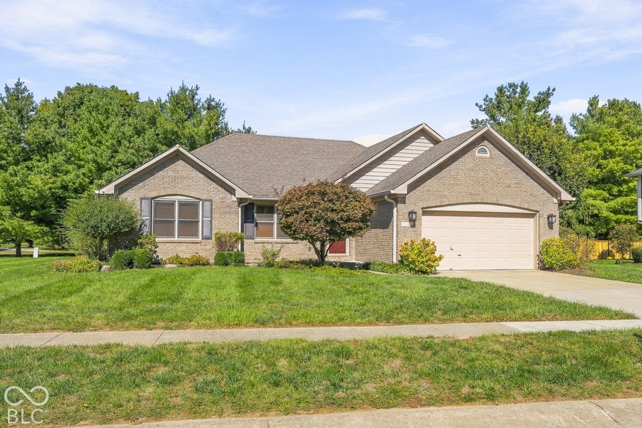 Property photo for 5484 Steven Drive, Greenwood, IN