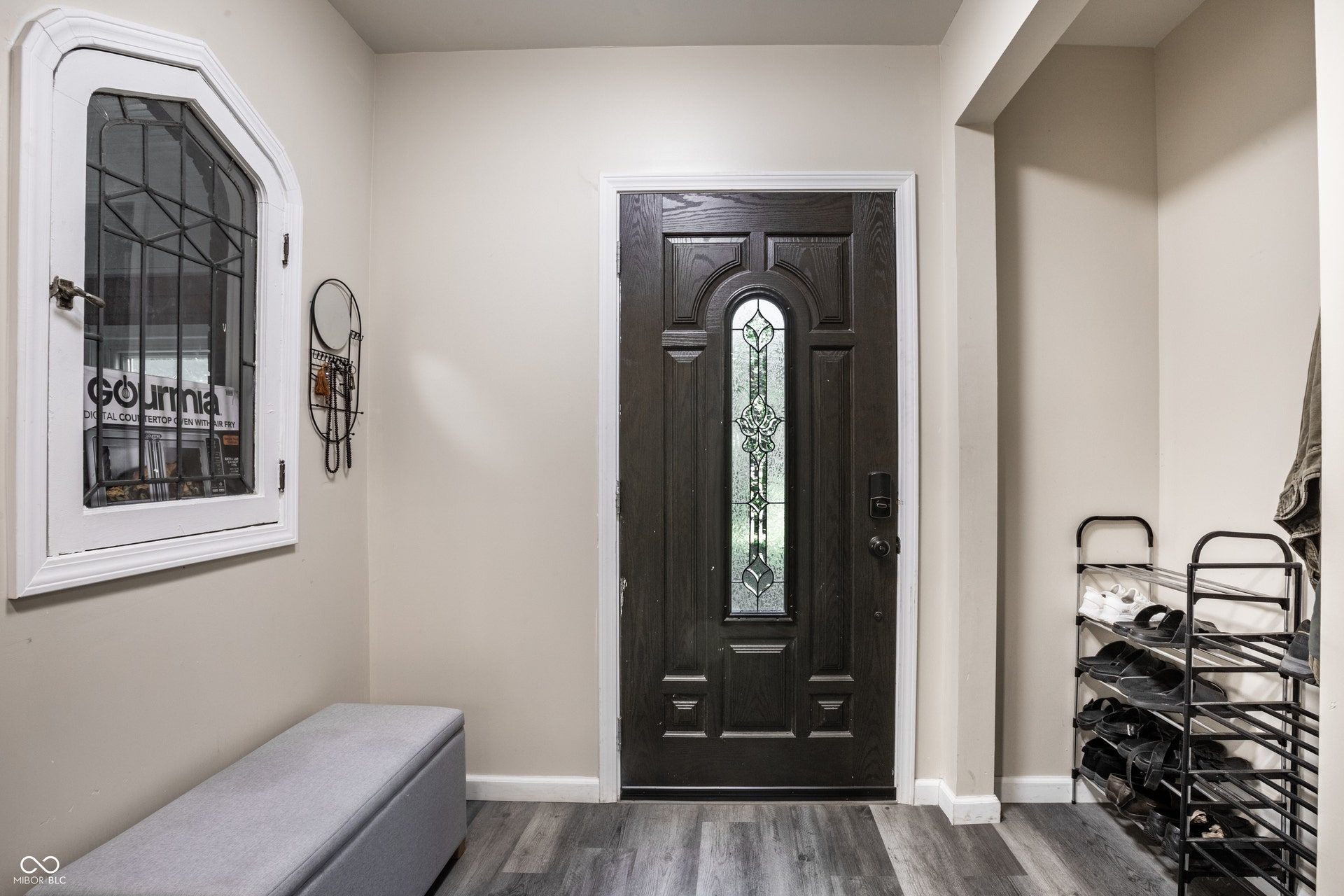 5145 Michigan Road, Indianapolis, IN 46228 Entrance Foyer