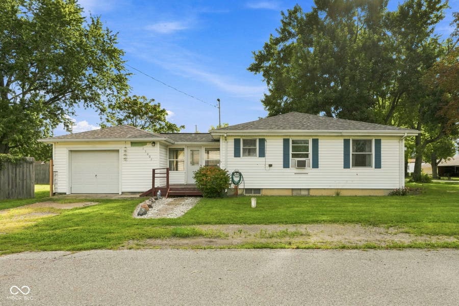 Property photo for 11003 Hoagland Road, Hoagland, IN