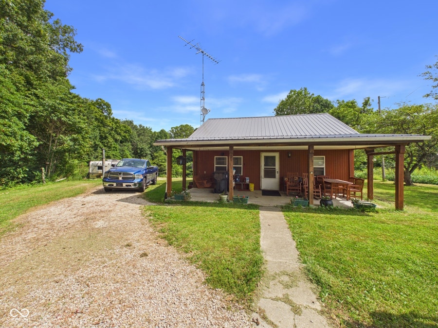 Property photo for 11187 Tuggle Road, Laurel, IN