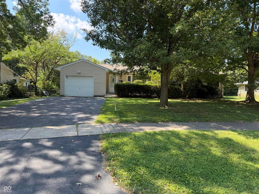 Property photo for 323 N Hillsdale Drive, Bloomington, IN