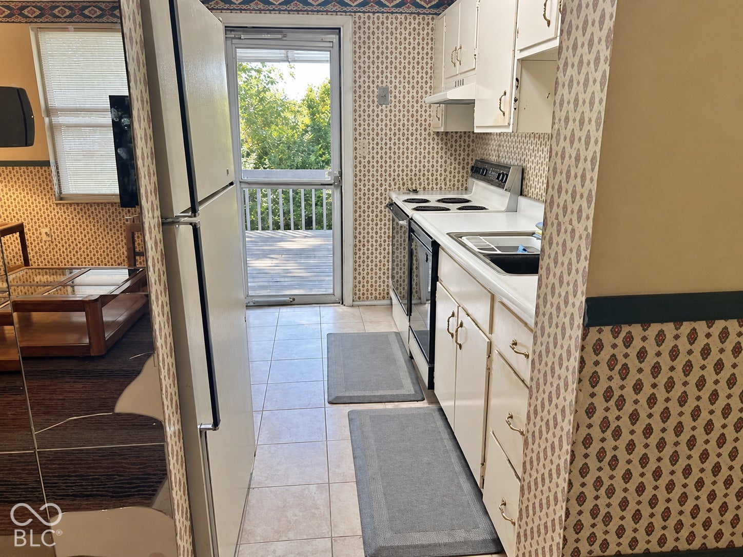 9033 Caminito Court, Indianapolis, IN 46234