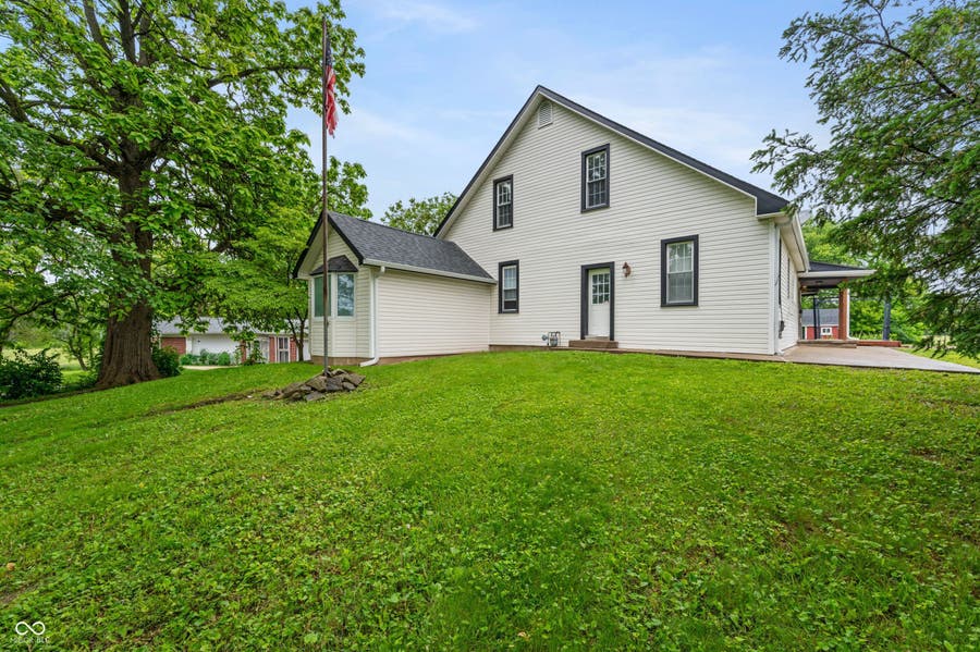 Property photo for 5312 E Southern Avenue, Indianapolis, IN