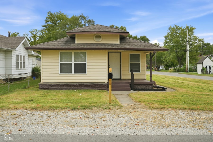 Property photo for 731 Manhattan Avenue, Indianapolis, IN