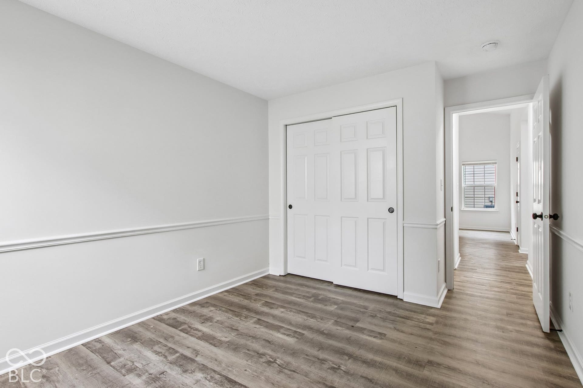 976 Webb Drive, Greenfield, IN 46140 976 Webb Drive, Greenfield, IN 46140