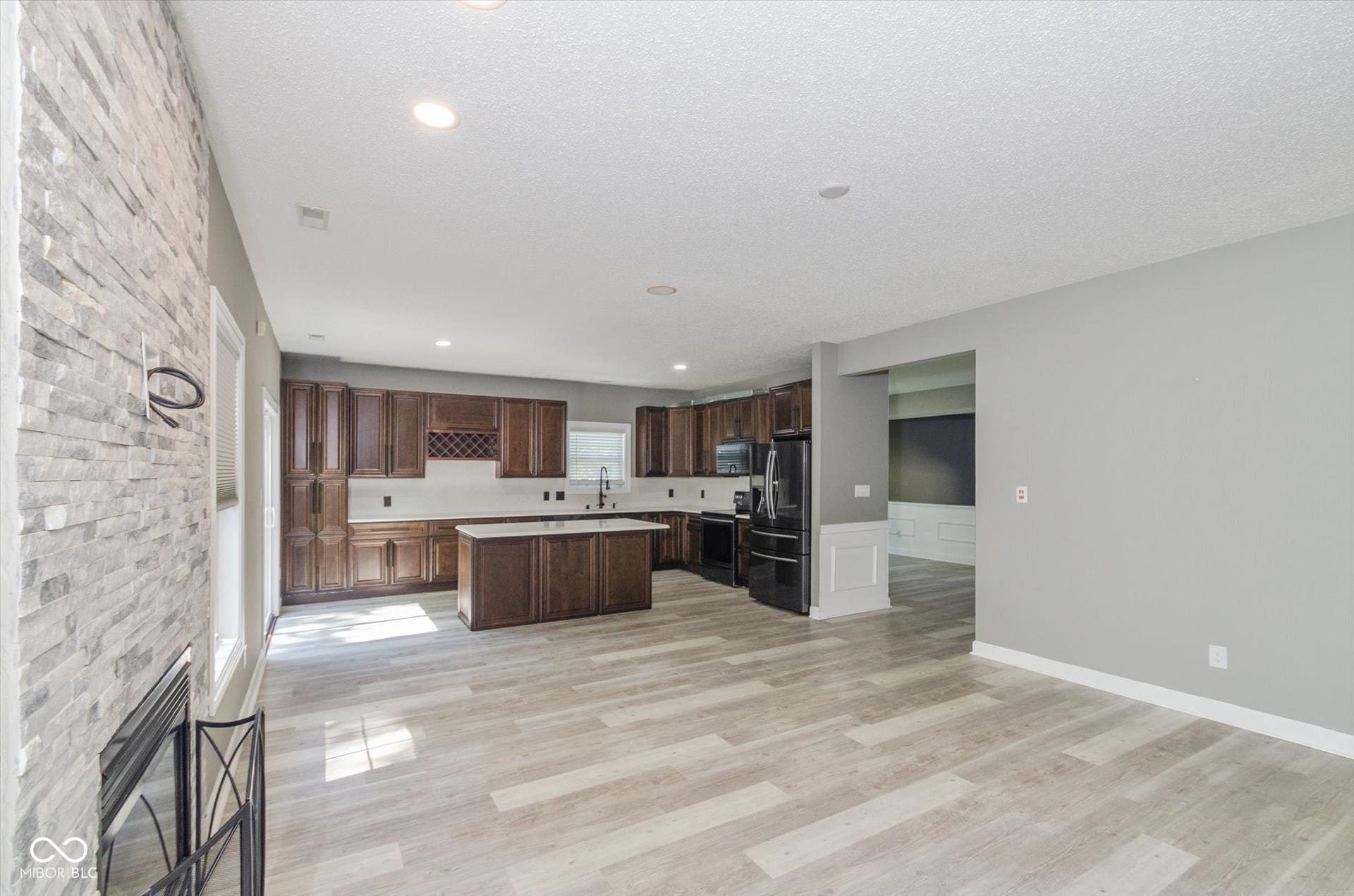 6517 Heritage Hill Drive, Indianapolis, IN 46237