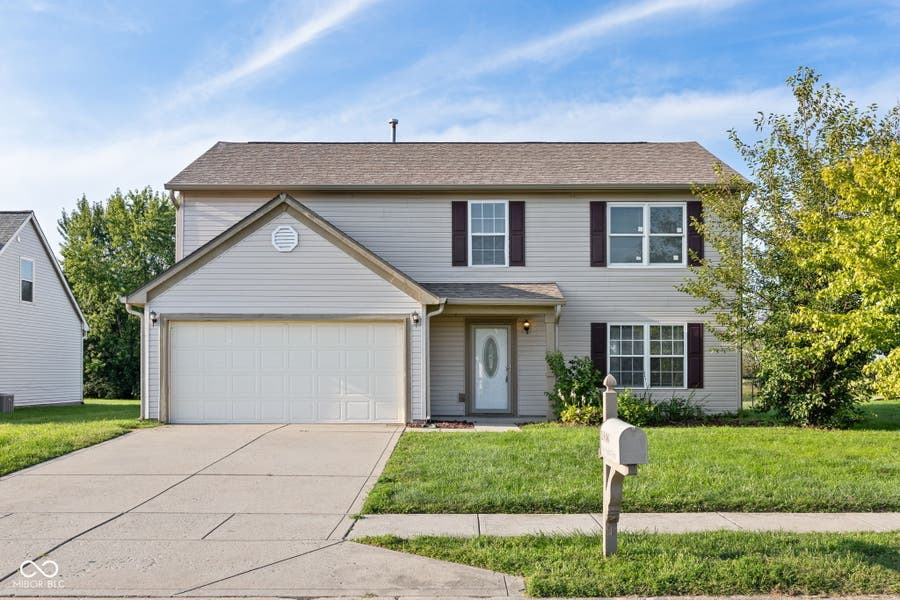 Property photo for 11836 Valley Creek North Drive, Indianapolis, IN