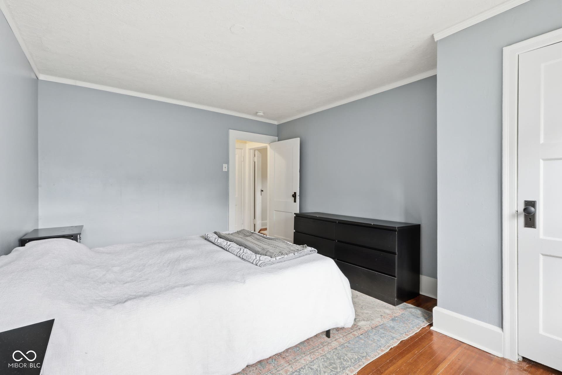 6654 N College Avenue, Indianapolis, IN 46220